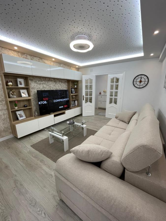 Apartamentos C&E Аро Экстерьер фото